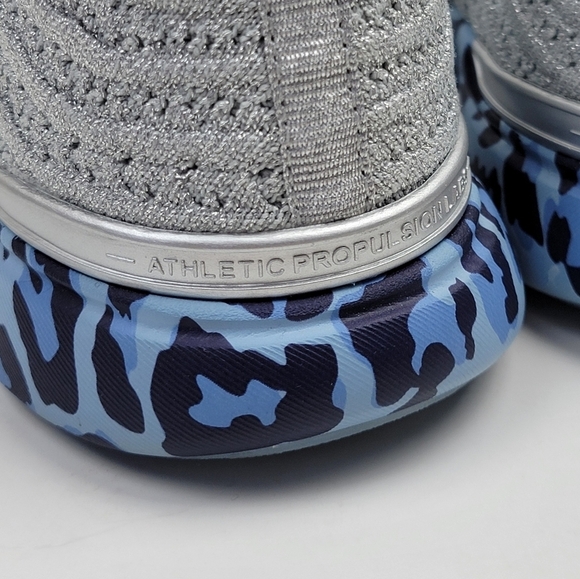 APL Techloom Wave Leopard Blue Silver Running Shoes NEW - 8 - Picture 8 of 12